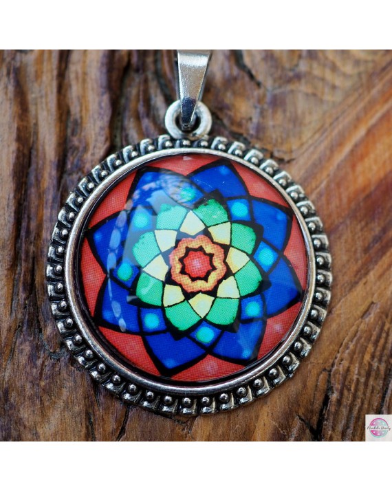 Medalion z mandalą "Tęczowy Lotos".