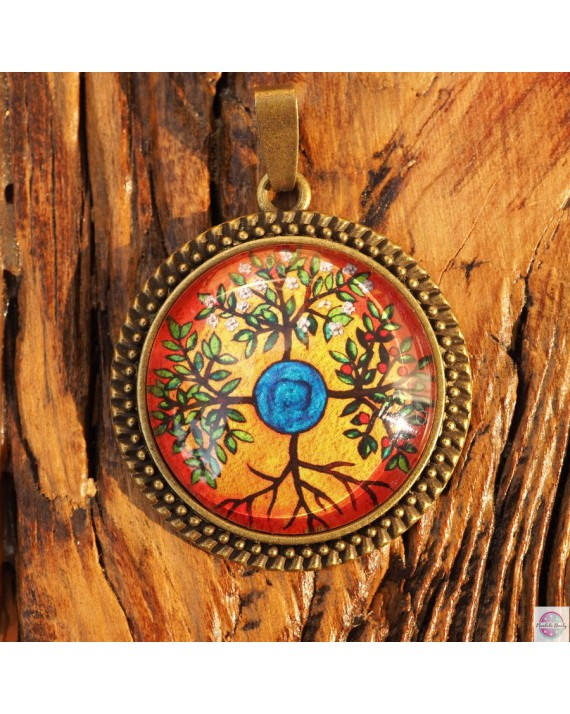 Medalion z mandalą "Cztery Drzewa".